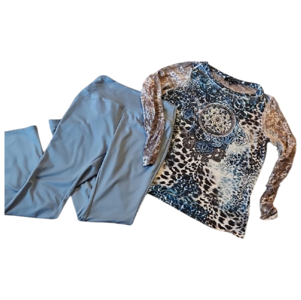B.L.E.U. Lace Long Sleeve Rhinestone Fitted Top, & Flare Leggings Sz. L
